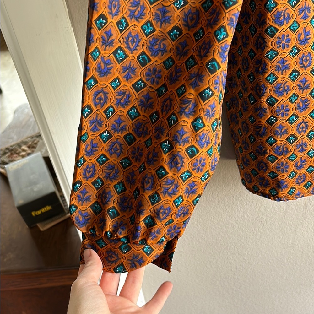 Vintage Patterned Orange Blouse - image 4